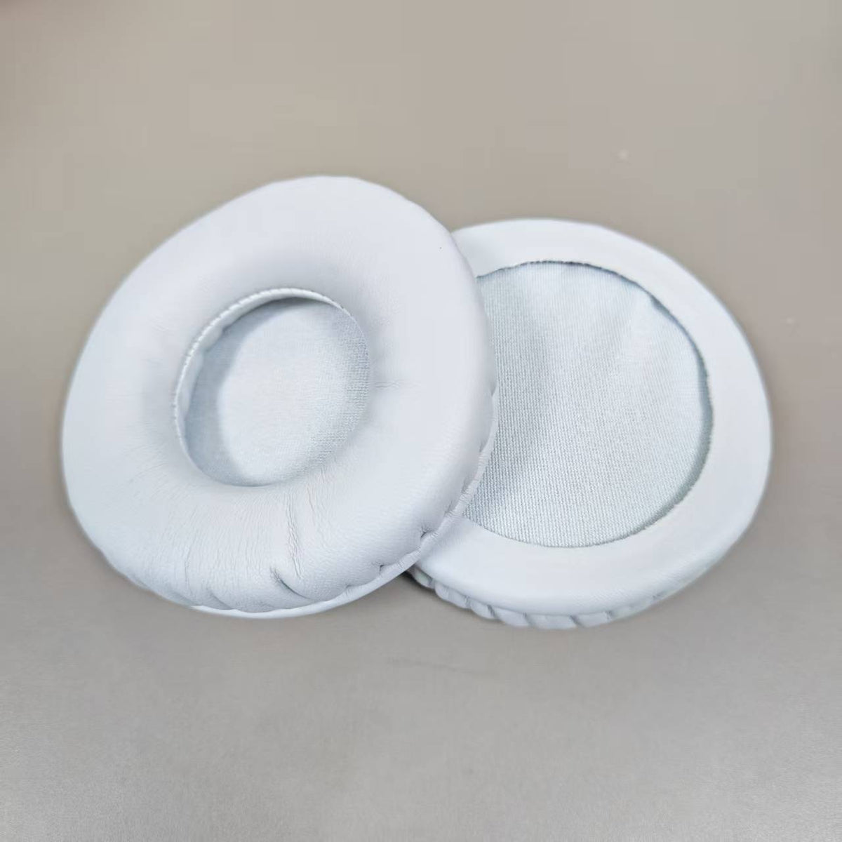 Replacement ear pads compatible with Pioneer HDJ-CUE1 grey